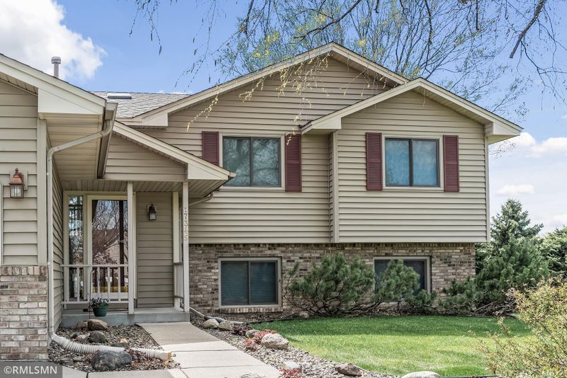 17345 Foliage Ave, Farmington, MN 55024