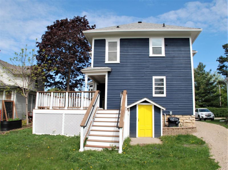 1107 College Ave, Red Wing, MN 55066
