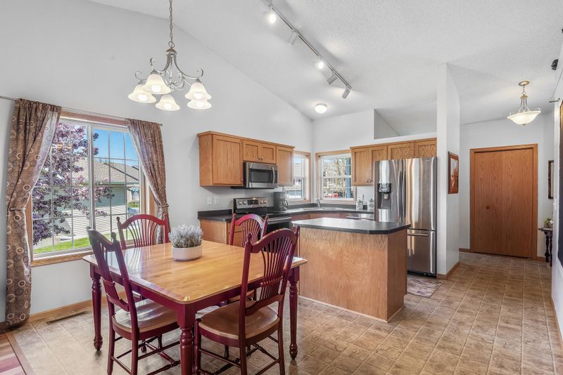 7248 Kahler Cir NE, Otsego, MN 55301
