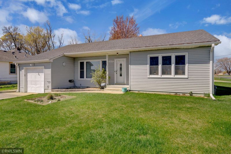 6449 Bryant Ave N, Brooklyn Center, MN 55430