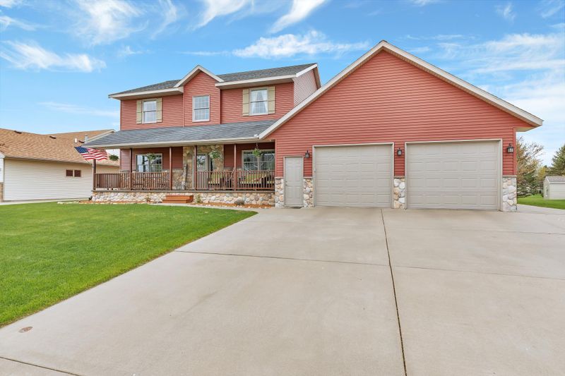 202 11th St N, Cold Spring, MN 56320