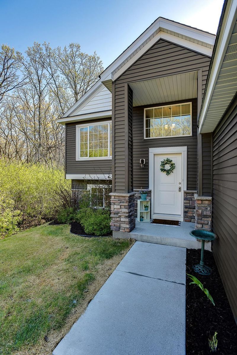 1300 Carlson Dr, Isanti, MN 55040