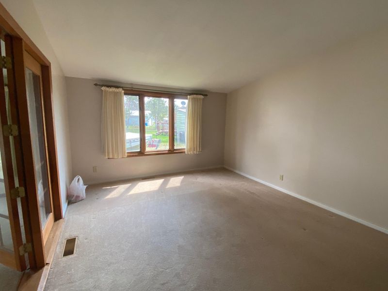 13 Garden Cir, Babbitt, MN 55706