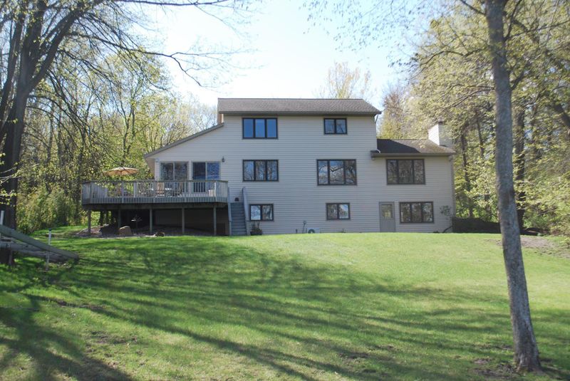 8660 Decathelon Dr, Spicer, MN 56288
