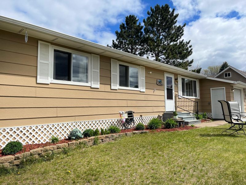 1007 3rd Ave NE, Little Falls, MN 56345