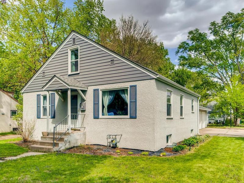 8145 1st Ave S, Bloomington, MN 55420