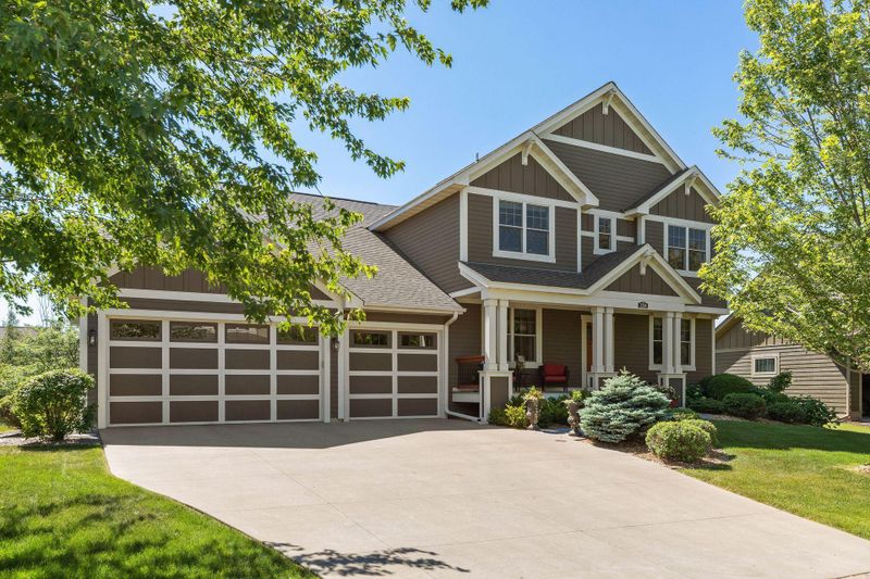 3394 Windmill Curve, Woodbury, MN 55129