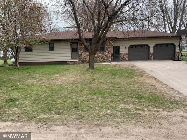 311 Maple Ave, Saint Martin, MN 56376