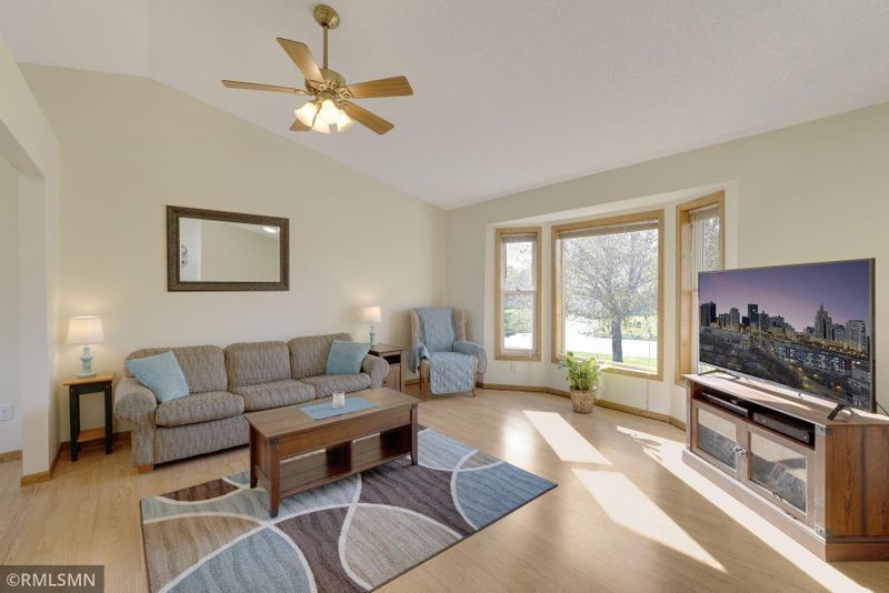 2600 130th Cir NW, Coon Rapids, MN 55448
