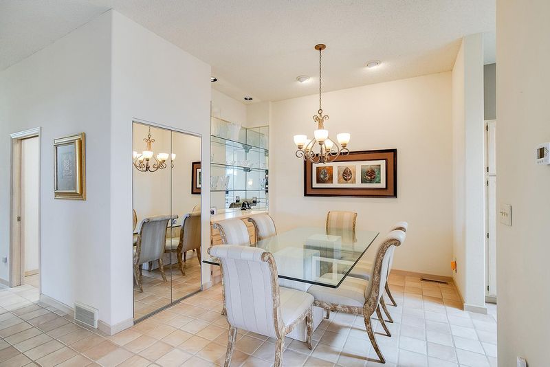 11711 Vista Dr, Minnetonka, MN 55343