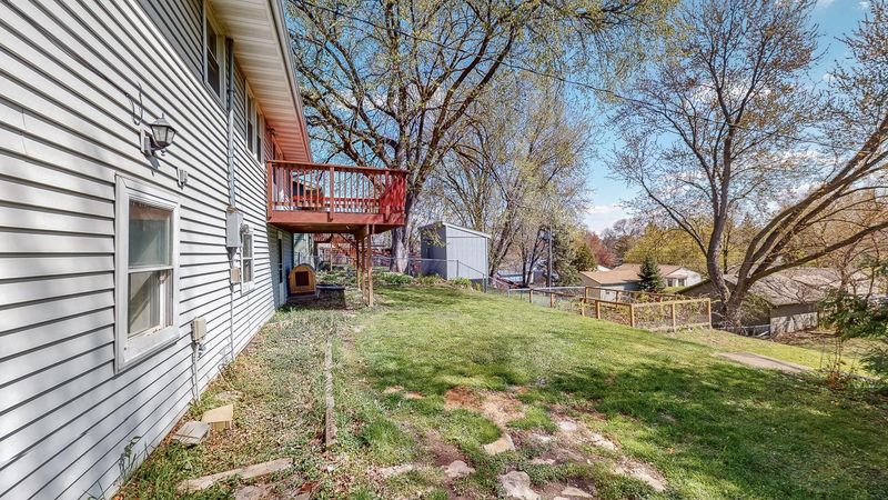 3802 3rd Pl NW, Rochester, MN 55901