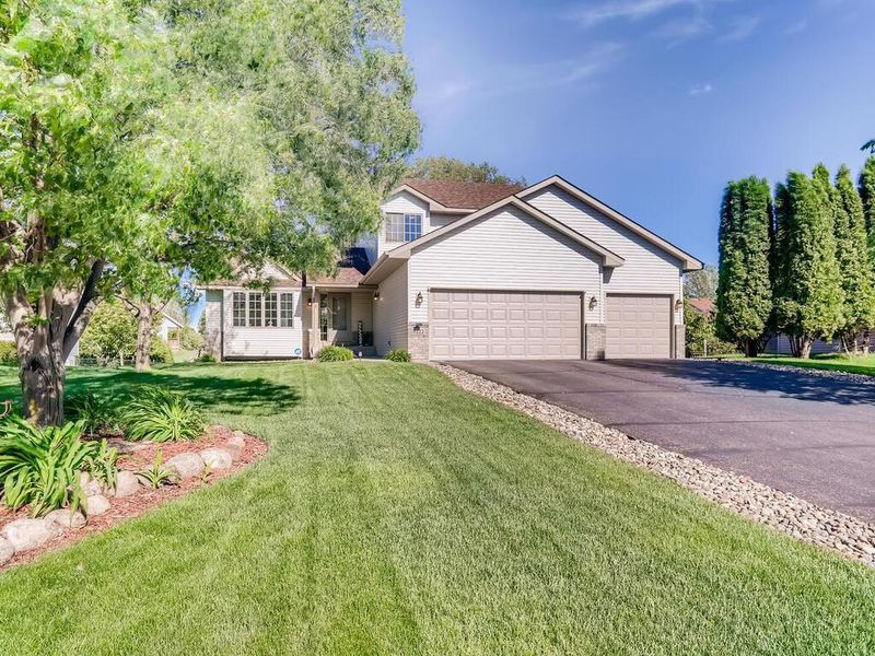 8222 Palmgren Ave NE, Otsego, MN 55330