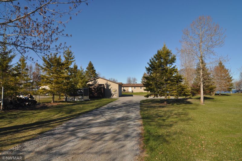 6002 Sandy Shores Dr NW, Williams, MN 56686