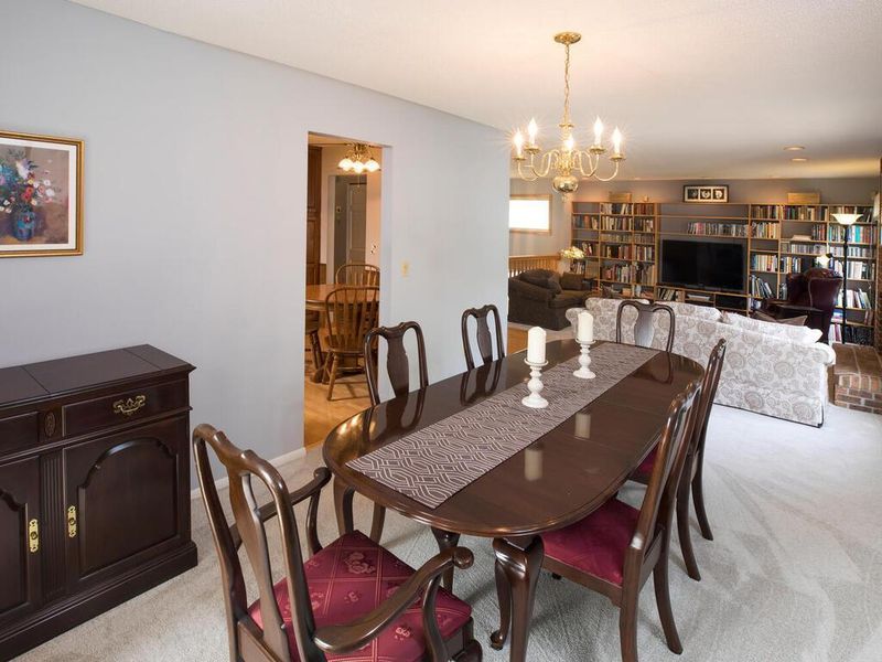 11830 Red Fox Dr, Maple Grove, MN 55369
