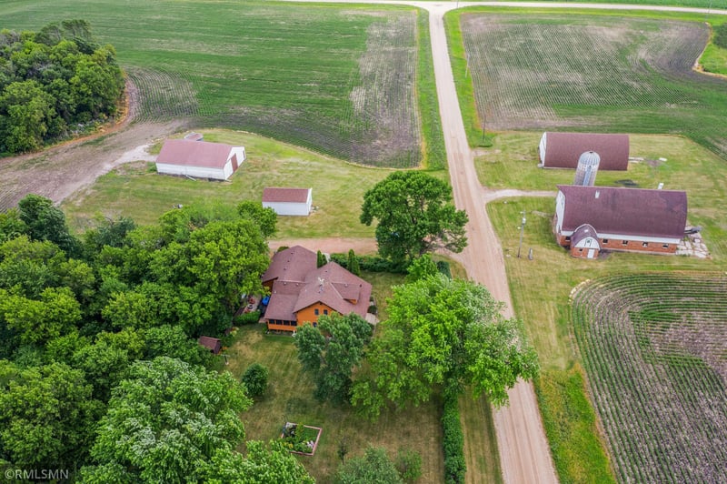 7132 207th St, Silver Lake, MN 55381