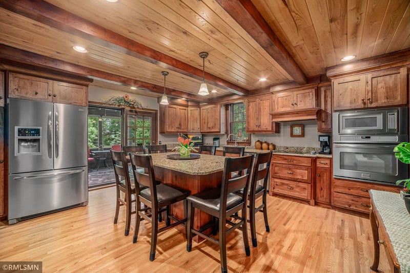 7132 207th St, Silver Lake, MN 55381