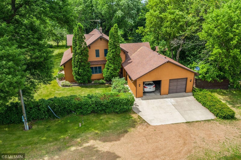 7132 207th St, Silver Lake, MN 55381