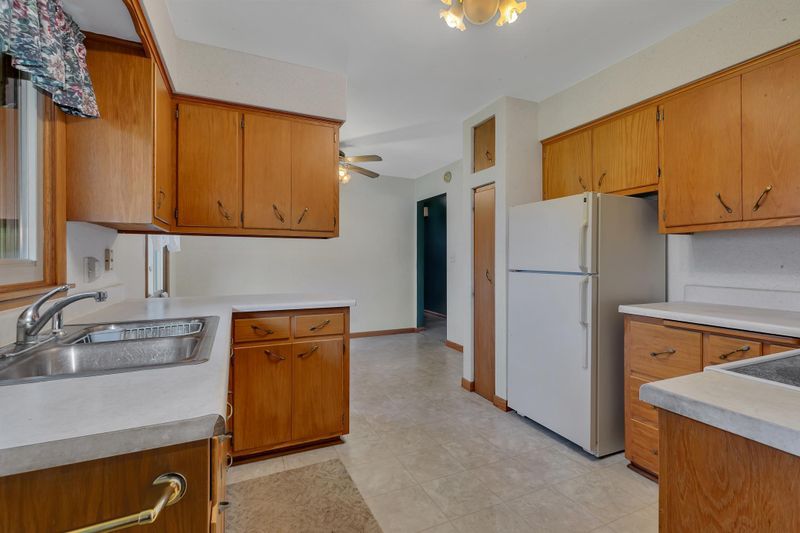 1105 1st St S, Cold Spring, MN 56320