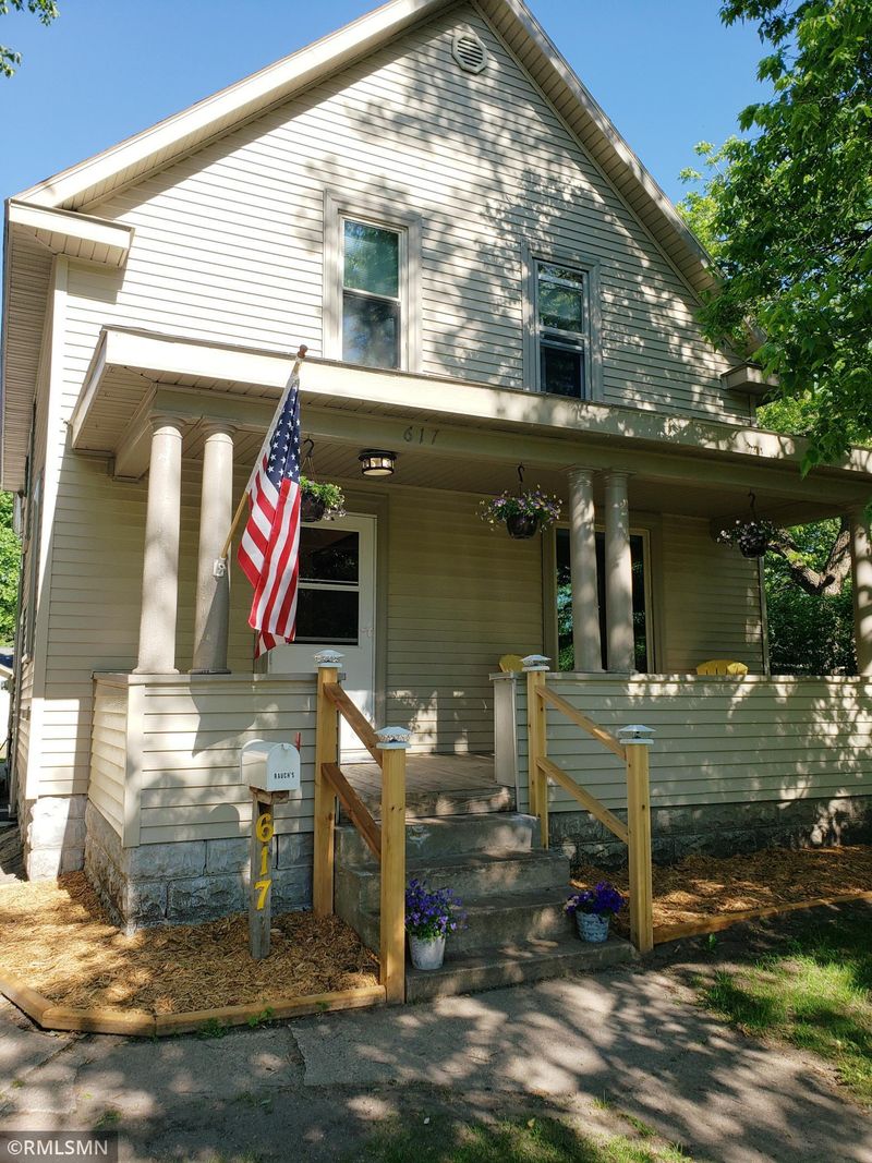 617 S Marshall Ave, Litchfield, MN 55355