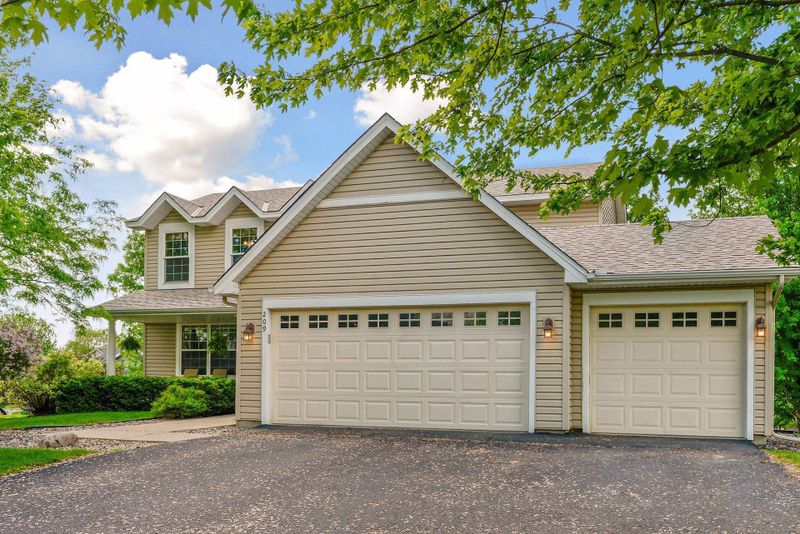 209 Verbena Dr, Watertown, MN 55388
