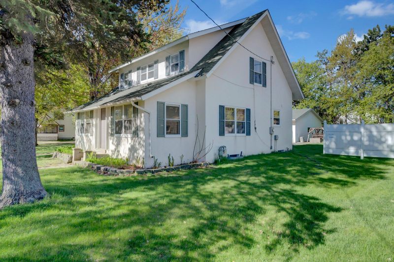 5687 Lander Ave NE, Albertville, MN 55301