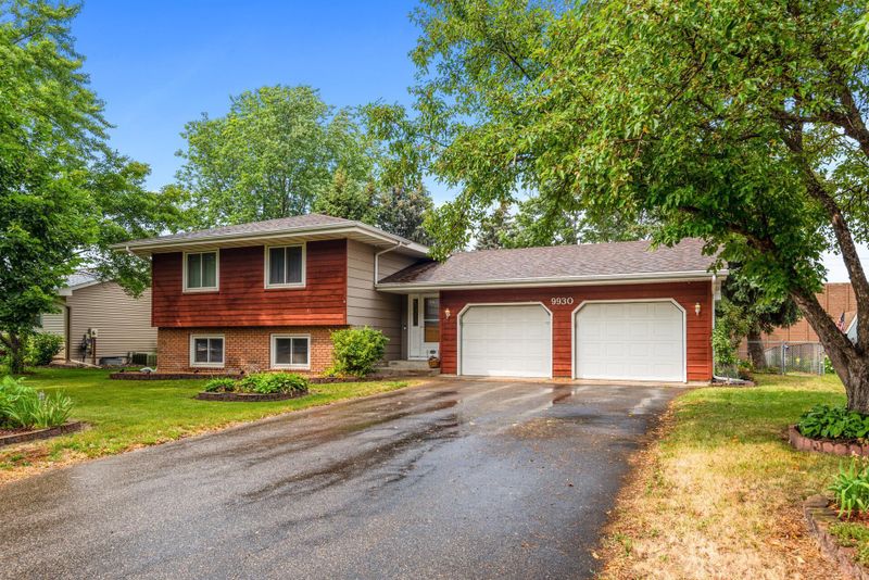 9930 96th Pl N, Maple Grove, MN 55369
