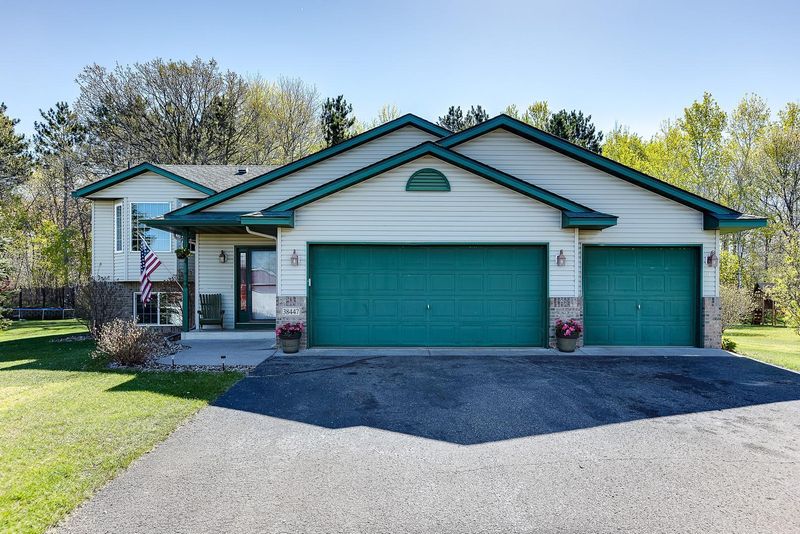38447 Tamworth Ave, North Branch, MN 55056