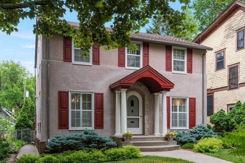 2417 Sheridan Ave S, Minneapolis, MN 55405