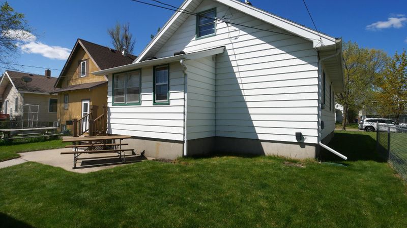908 12th Ave S, Saint Cloud, MN 56301