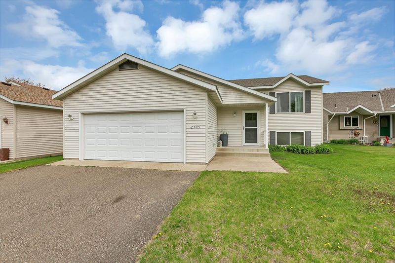 2705 Shannon Pl, Saint Cloud, MN 56301