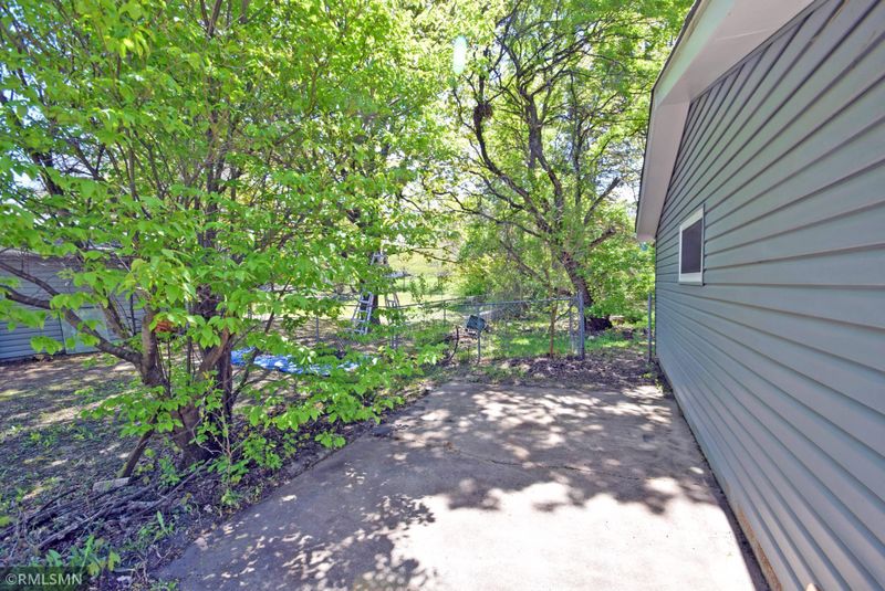 1856 Pumice Point, Eagan, MN 55122
