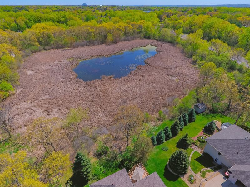 2276 Arlington Ave E, Maplewood, MN 55119