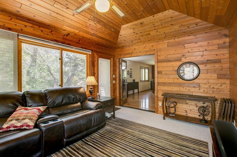 690 Birch Ln S, Shoreview, MN 55126