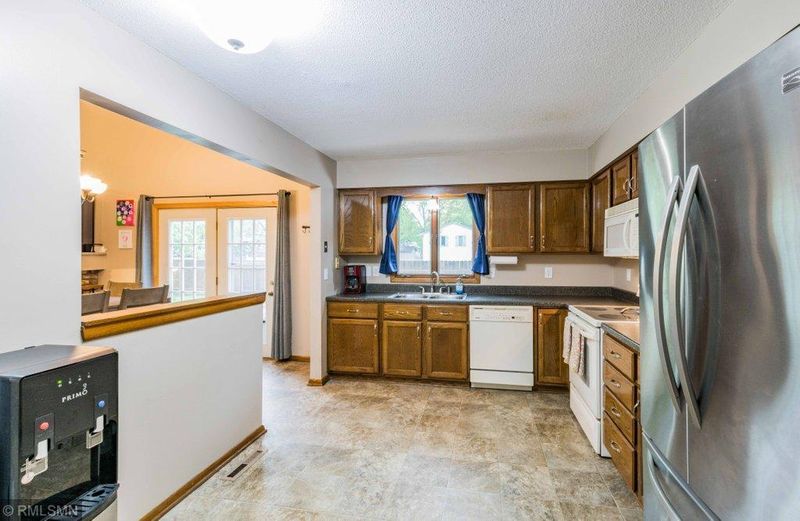8149 Florida Ct N, Brooklyn Park, MN 55445