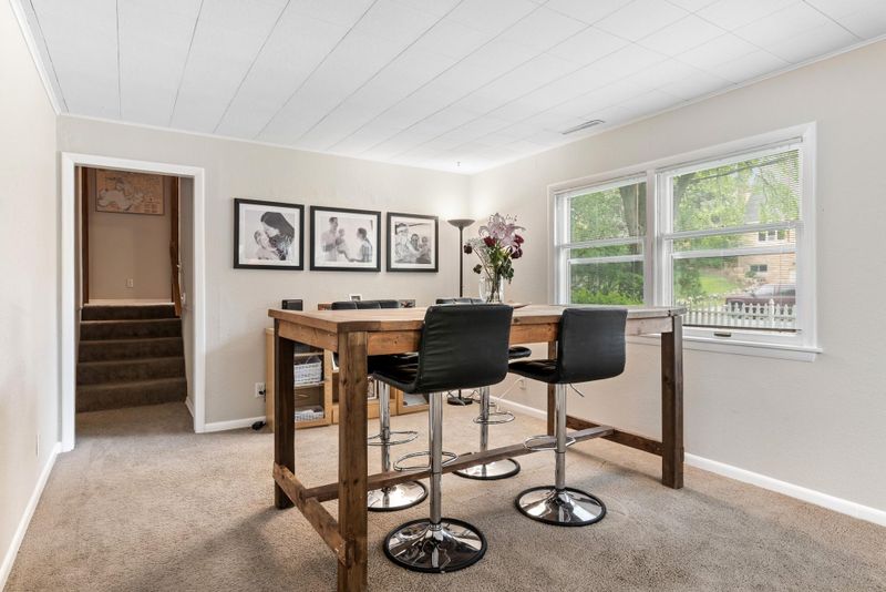 474 William St, Excelsior, MN 55331