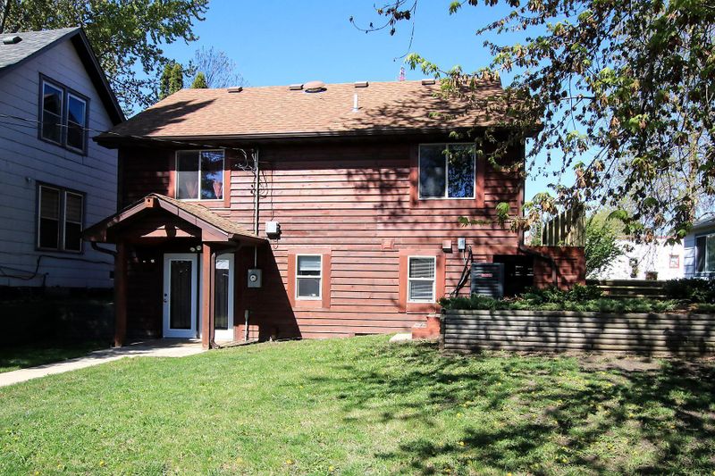 215 Birch Ave S, Maple Lake, MN 55358