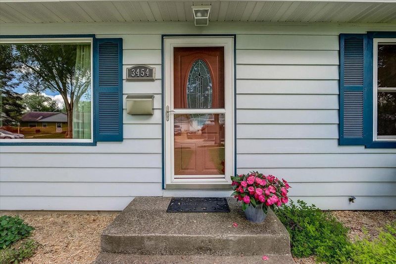 3454 Garfield St NE, Minneapolis, MN 55418