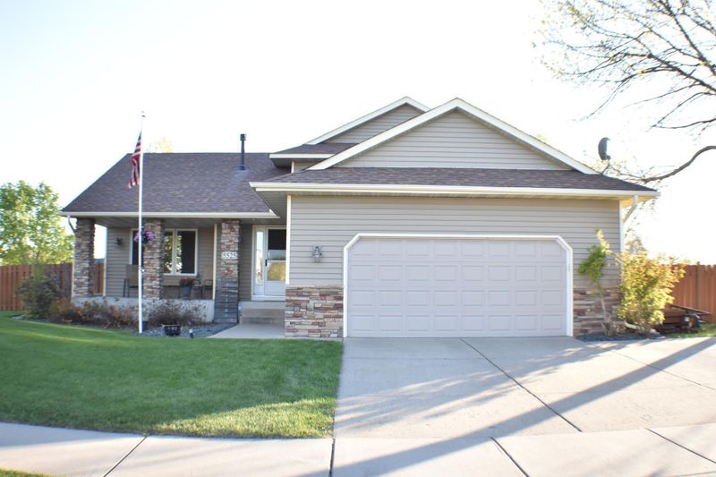 5525 Kings Crossing, Brooklyn Park, MN 55443
