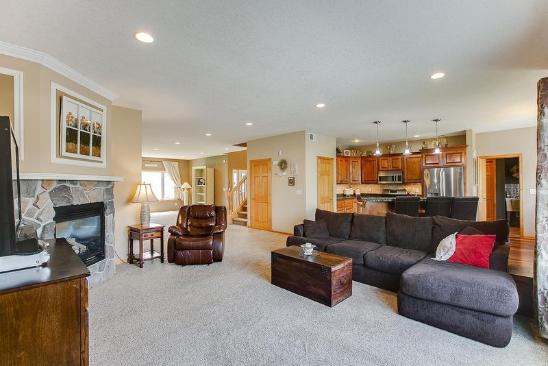 6765 Mason Ct NE, Otsego, MN 55330