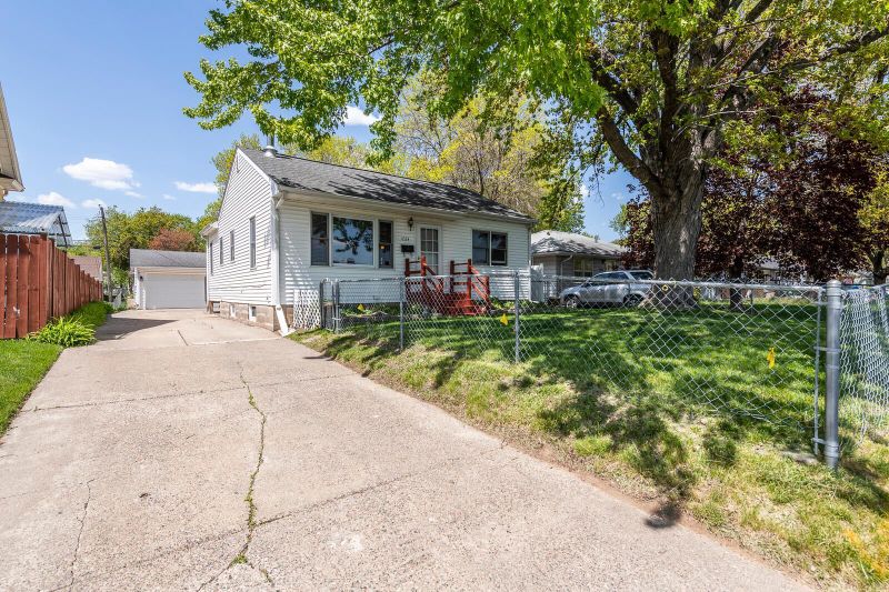 4324 Quincy St NE, Columbia Heights, MN 55421