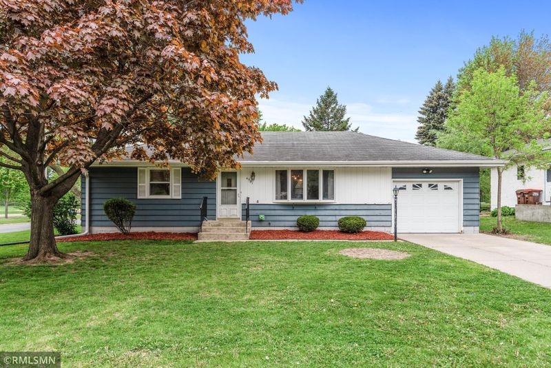 4591 Bacon Ave, Inver Grove Heights, MN 55077