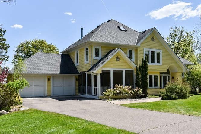 1240 Garden Ct N, Orono, MN 55364