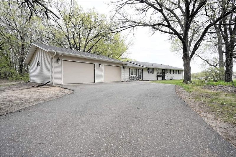9233 305th Ave, Princeton, MN 55371