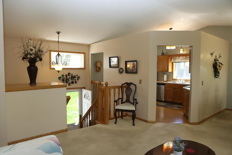 7281 Meadow Ct, Circle Pines, MN 55014