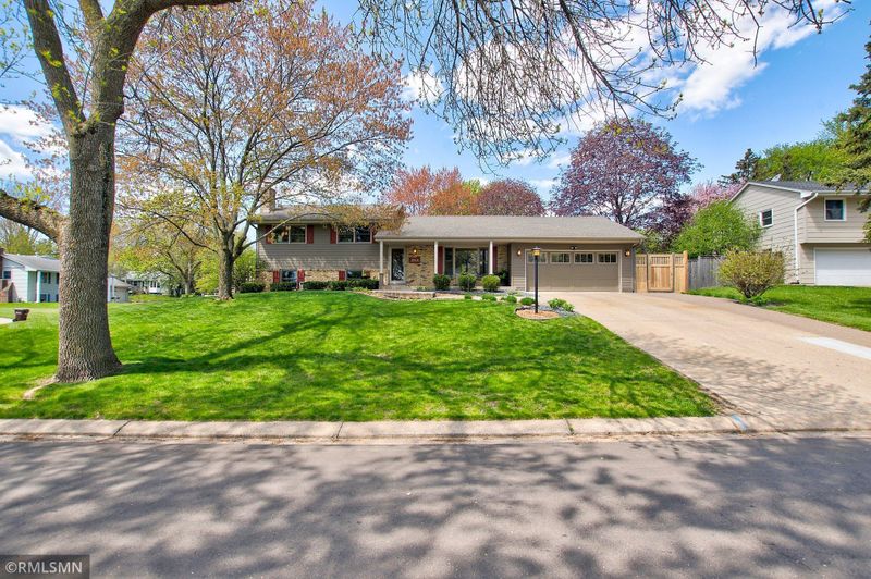 3501 Ensign Ave N, Crystal, MN 55427