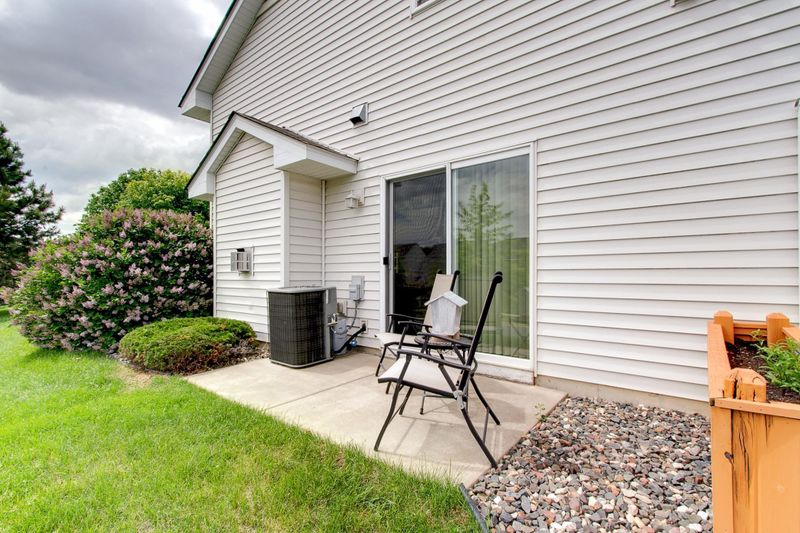 521 French Ln, Dundas, MN 55019