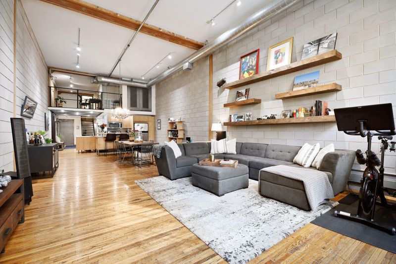 801 Washington Ave N #214, Minneapolis, MN 55401