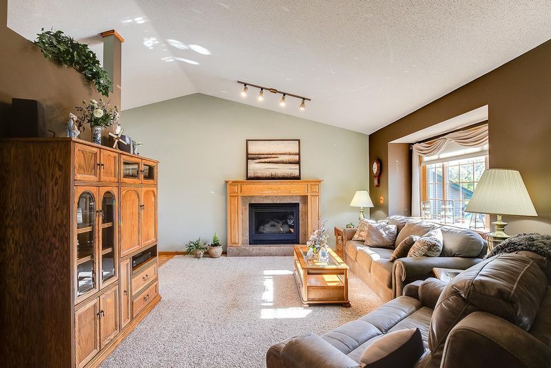 14326 Yellow Pine St NW, Andover, MN 55304