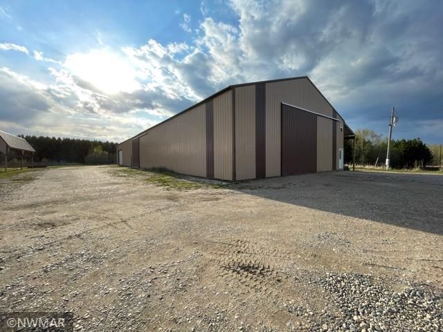 19481 Leonard Rd, Clearbrook, MN 56634
