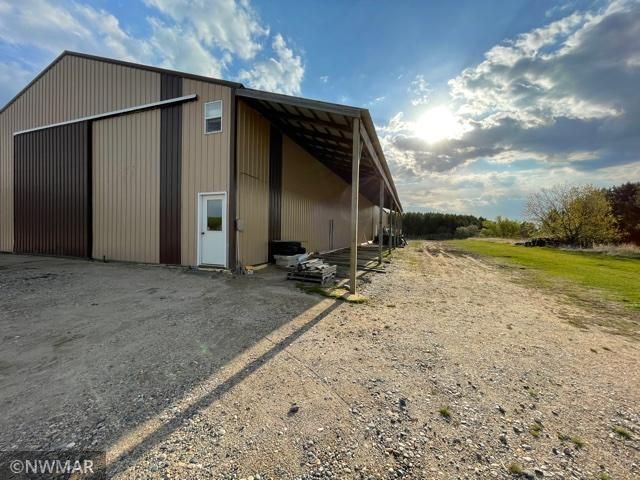 19481 Leonard Rd, Clearbrook, MN 56634